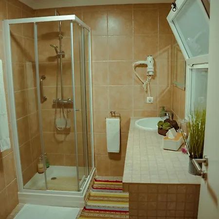 Casa Xavier - Piscina 2735/al Ponta Delgada (Sao Miguel)